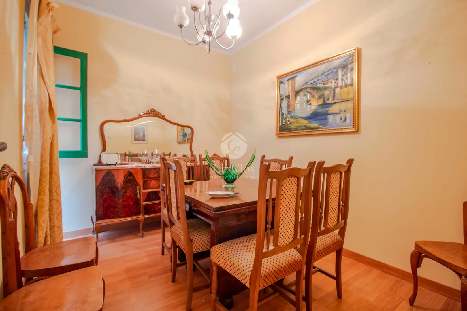 Comedor de Casa o chalet en venta en A Rúa  con Calefacción, Jardín privado y Amueblado