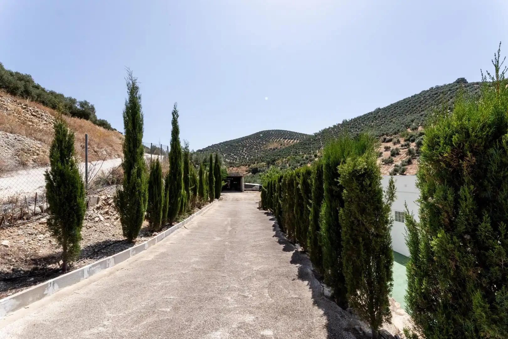 Vista exterior de Finca rústica en venda en Cuevas de San Marcos amb Calefacció, Jardí privat i Terrassa