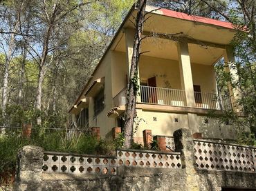 Chalet en venta en DS LA MARINA-CASTELLET 71B