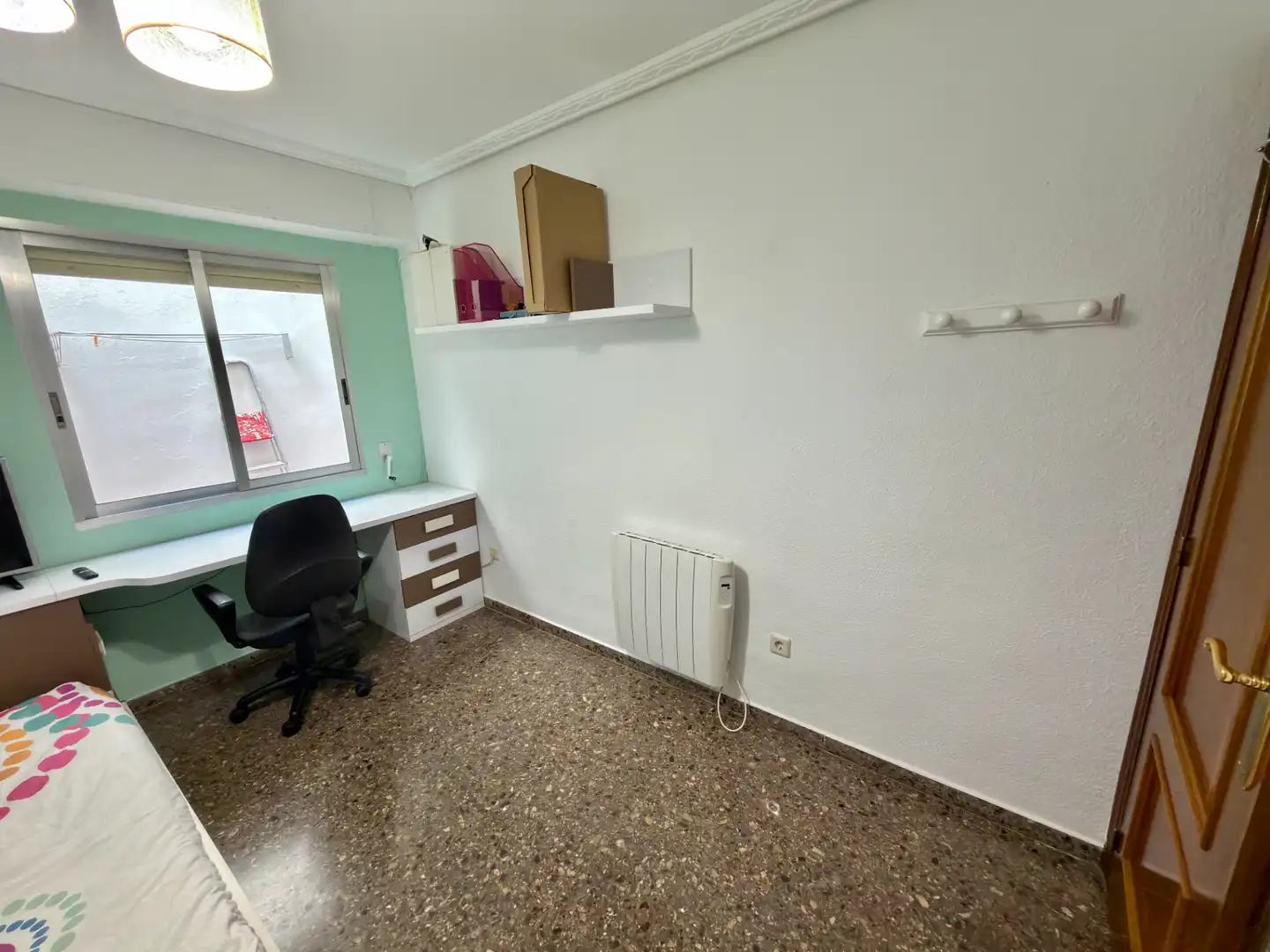 Piso de alquiler en Xirivella con Aire acondicionado, Calefacción y Terraza