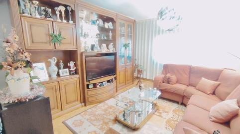 Foto 2 de Pis en venda a Calle Servando Sánchez Cabricano, Riaño - Los Barros, Langreo