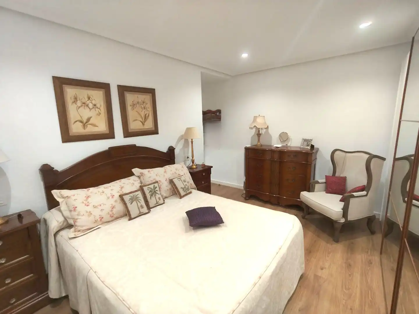 Dormitori de Apartament en venda en Elche / Elx amb Moblat