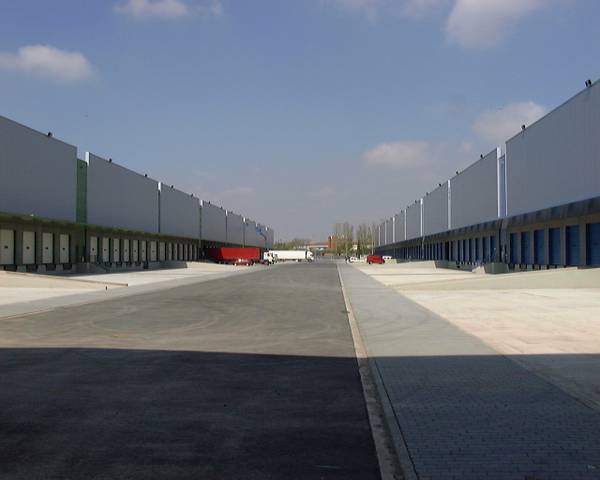 Nave industrial en Alquiler en Carrer E, 35 en Zona Franca - Port