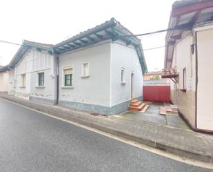 Exterior view of Single-family semi-detached for sale in Aoiz / Agoitz