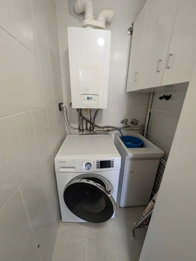 Bathroom of Flat for rent in Reus  with Heating, Furnished and Oven