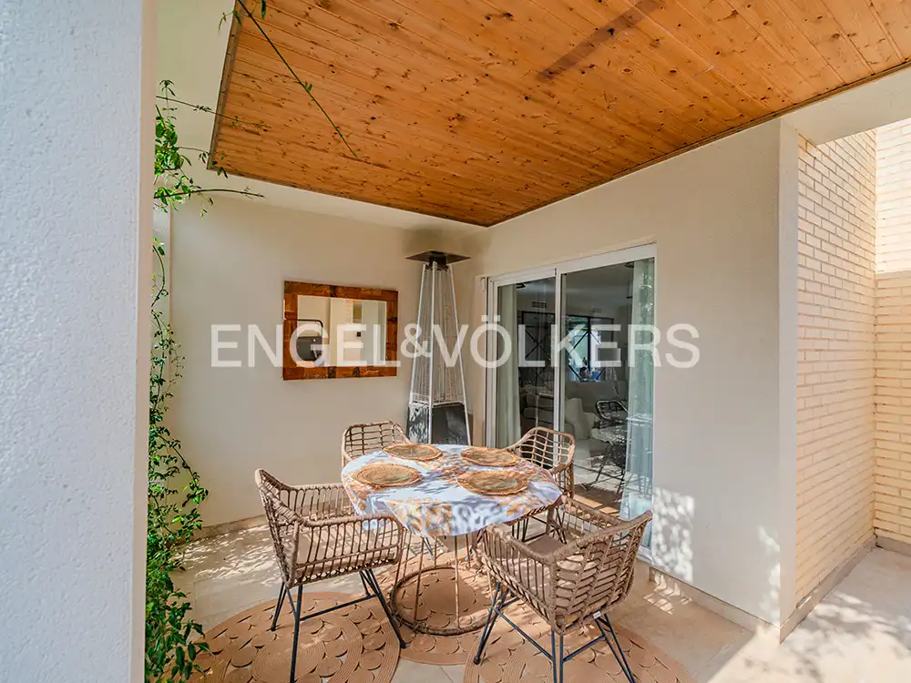 Casa pareada con piscina en venta en Calle Conrado Albadalejo 43, imagen 9