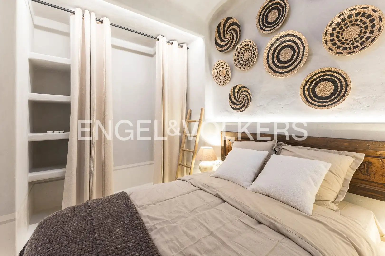 Attic for sale in Sants