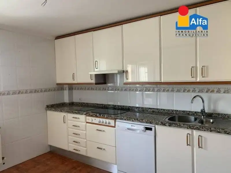 Cocina de Dúplex de alquiler en Cáceres con Aire acondicionado y Calefacción