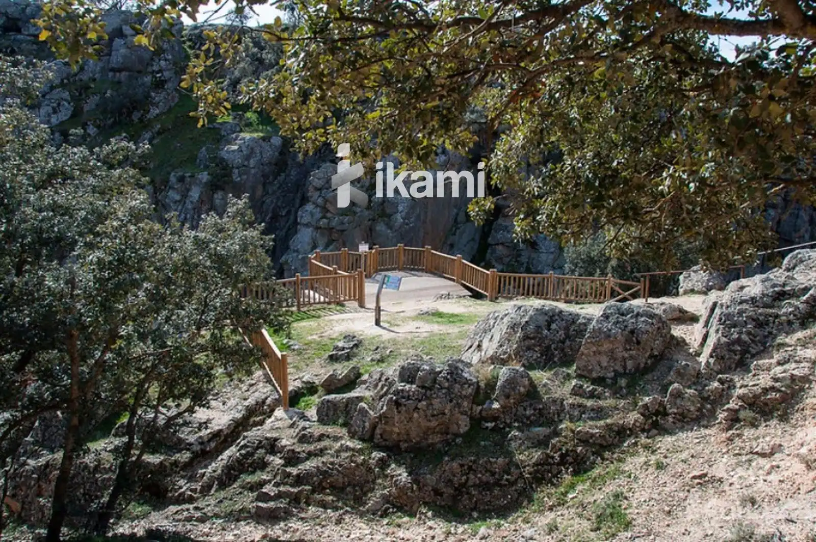 Land for sale in Valdeprados