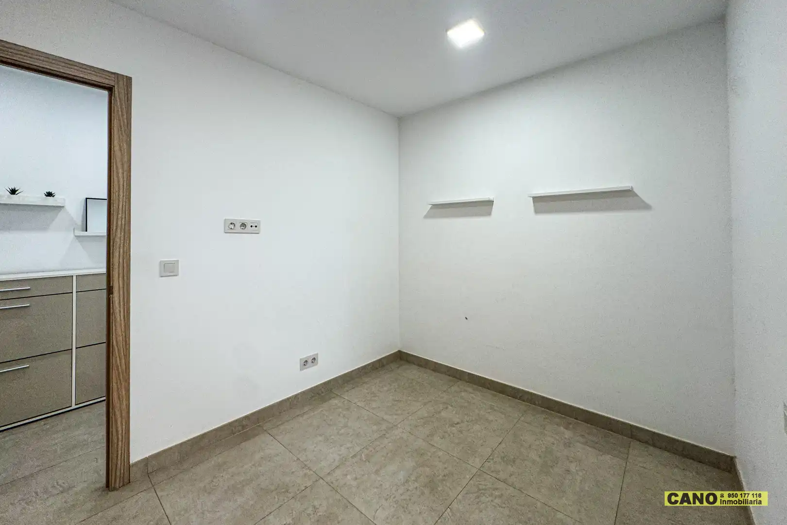 Flat for sale in Roquetas de Mar  with Air Conditioner, Heating and Terrace