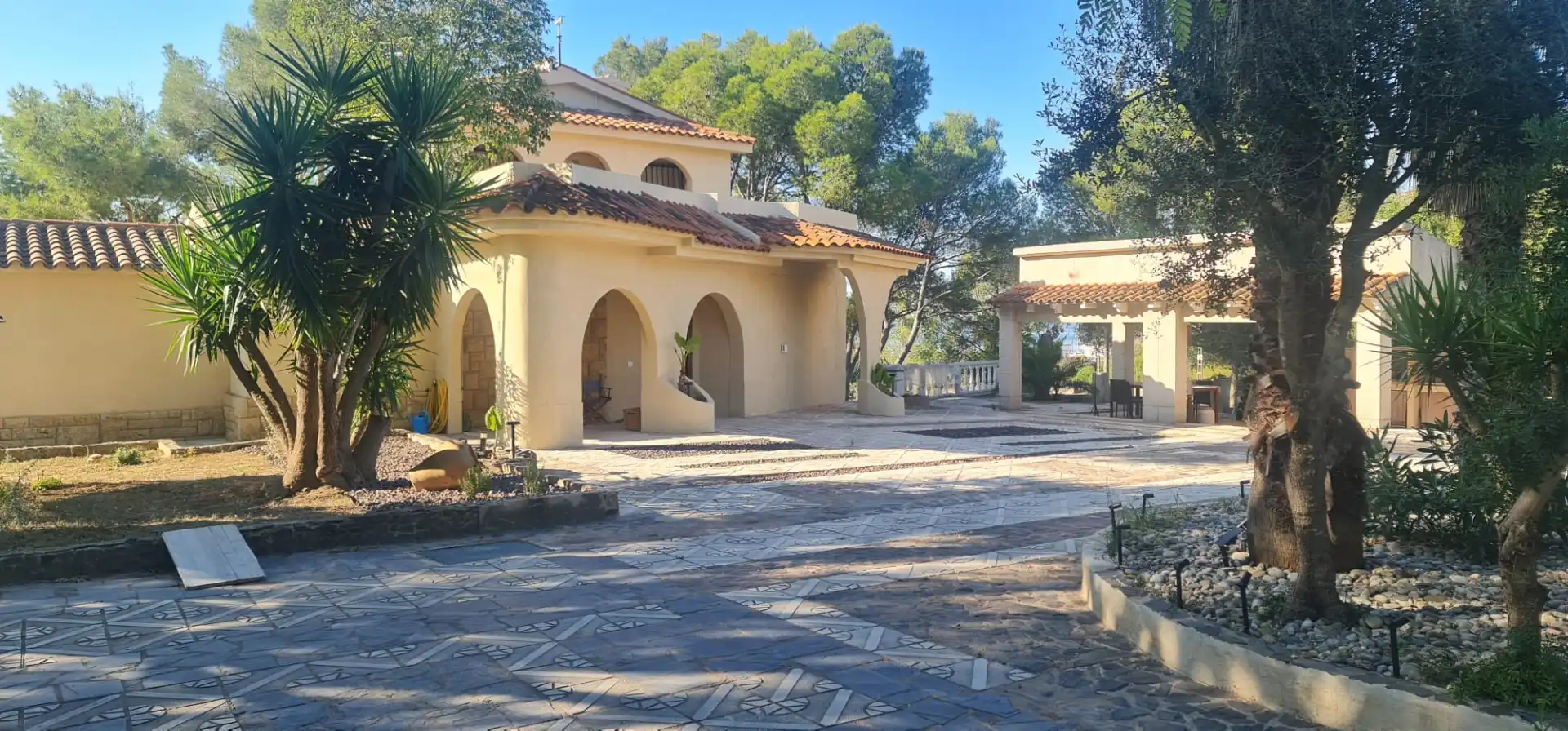 Vista exterior de Casa o xalet en venda en Tarragona amb Aire condicionat, Calefacció i Jardí privat