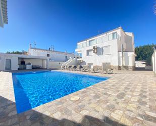 Swimming pool of House or chalet for sale in Torrevieja  with Air Conditioner, Terrace and Swimming Pool