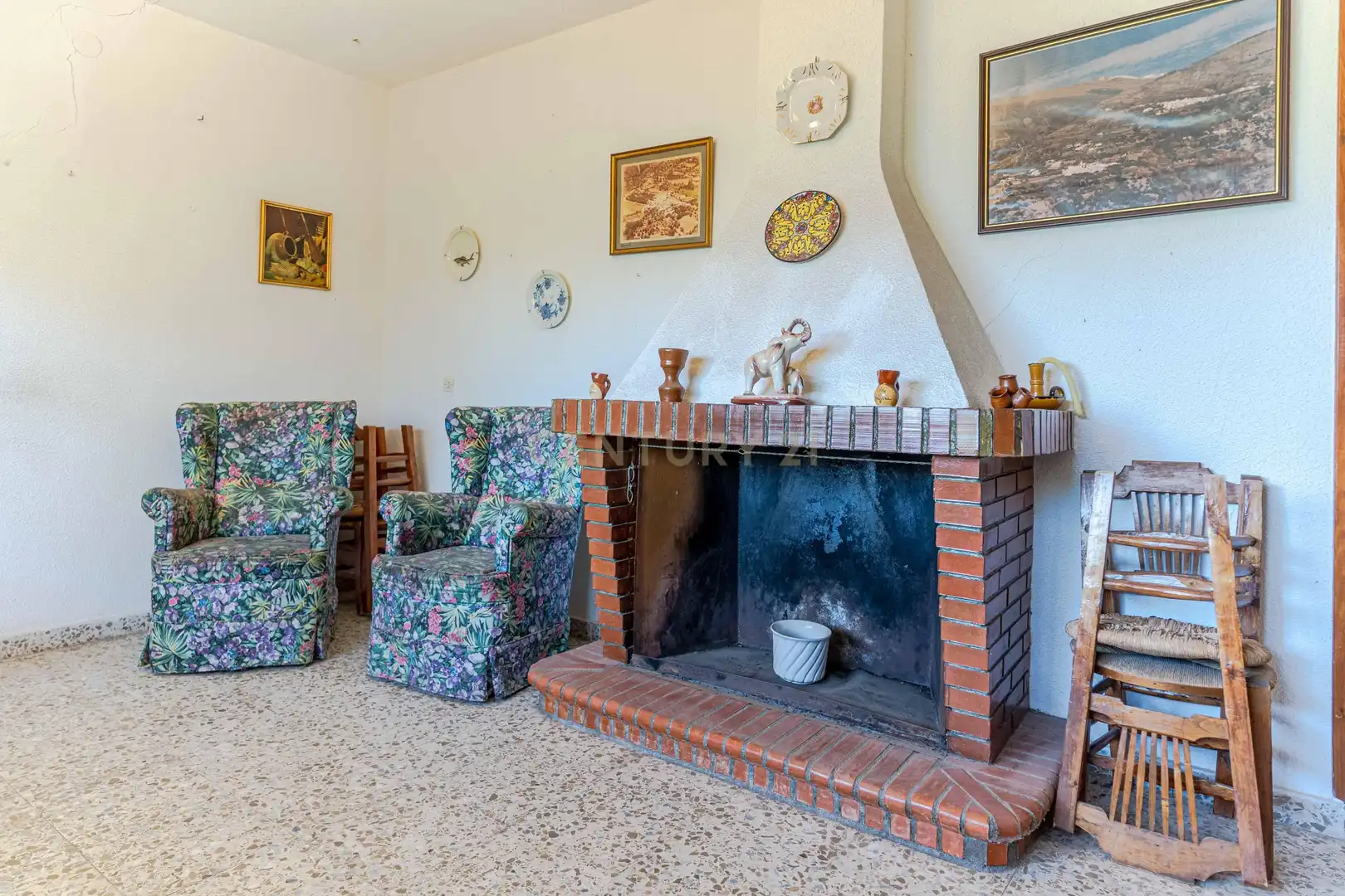 Sala de estar de Finca rústica en venta en Carataunas con Jardín privado, Trastero y Piscina