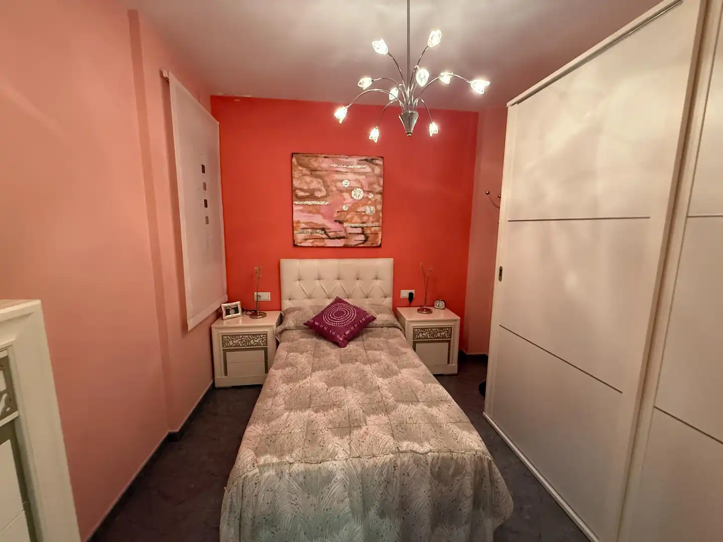 Schlafzimmer von Wohnung zur Miete in Valencia