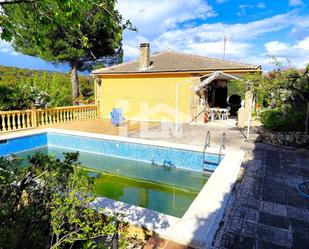 Swimming pool of House or chalet for sale in Santa Cruz de Pinares  with Heating, Private garden and Terrace