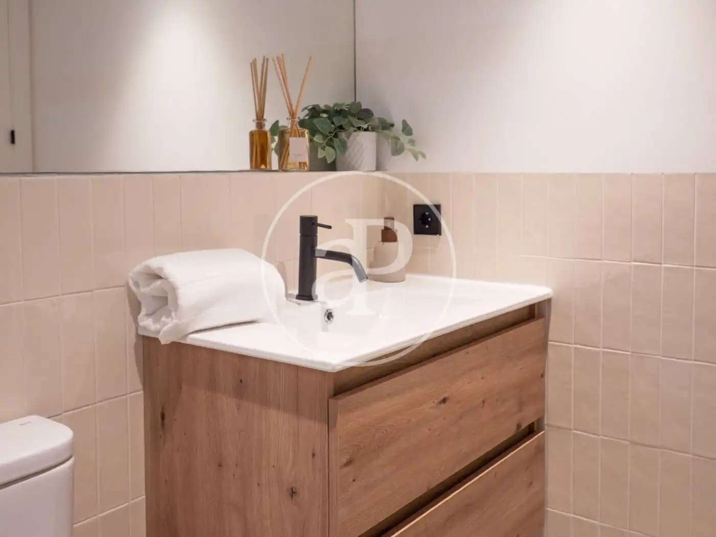 Badezimmer von Wohnung zum Verkauf in Madrid mit Klimaanlage, Heizung und Terrasse
