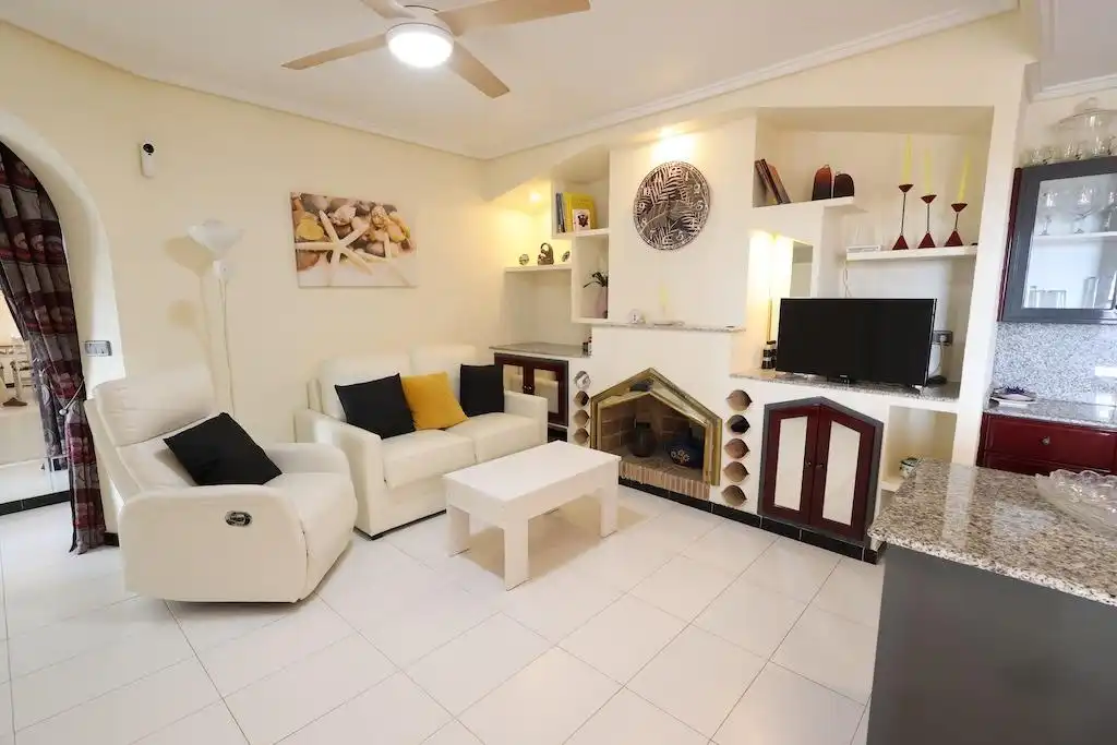 Apartamento con terraza en venta en Los Balcones - Los Altos, imagen 11
