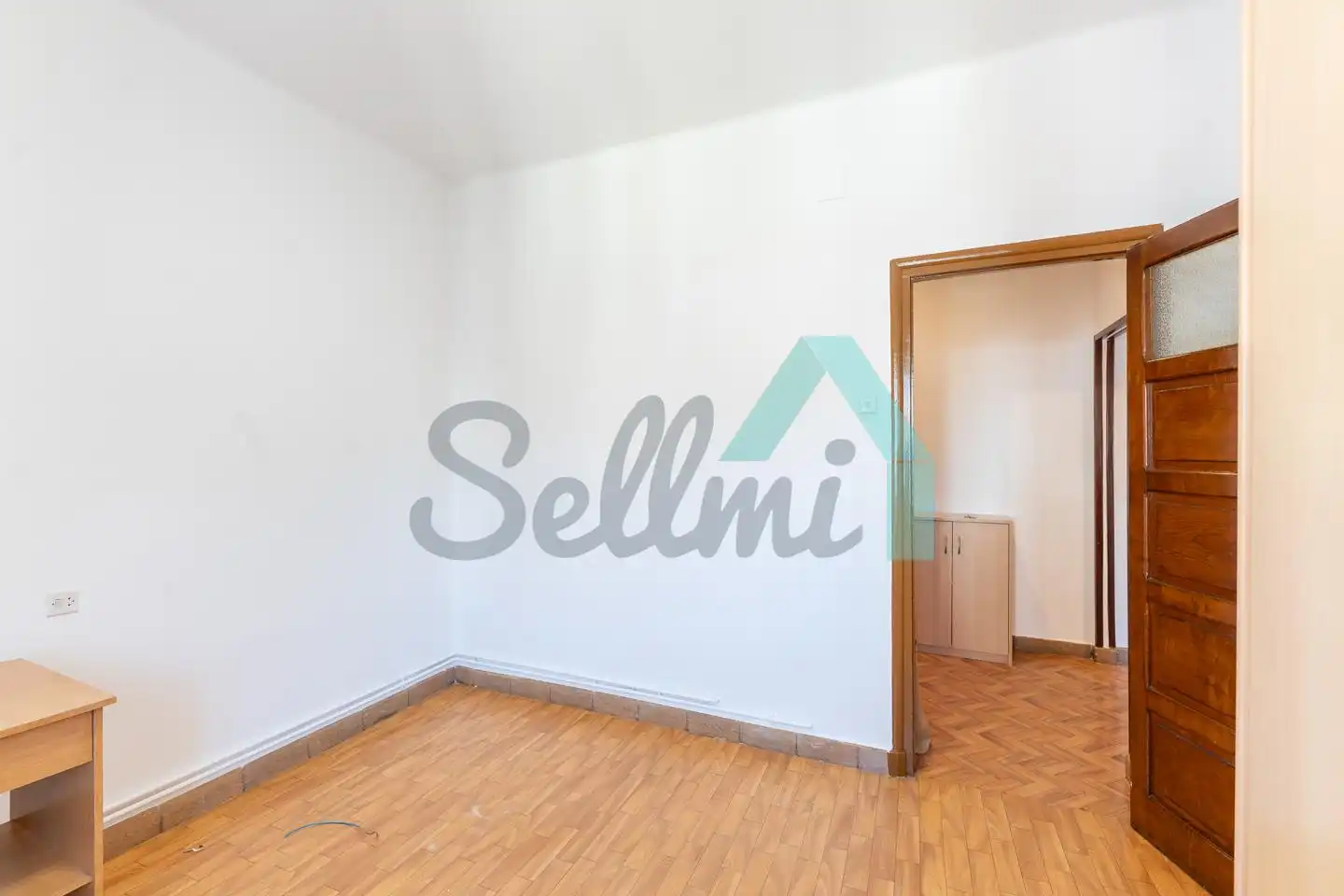 Habitación de Piso de alquiler en Oviedo  con Calefacción y Amueblado