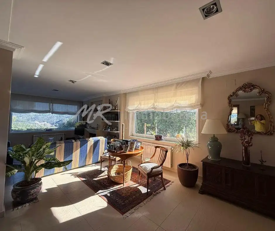 Sala de estar de Casa o chalet en venta en Dosrius con Calefacción, Jardín privado y Terraza