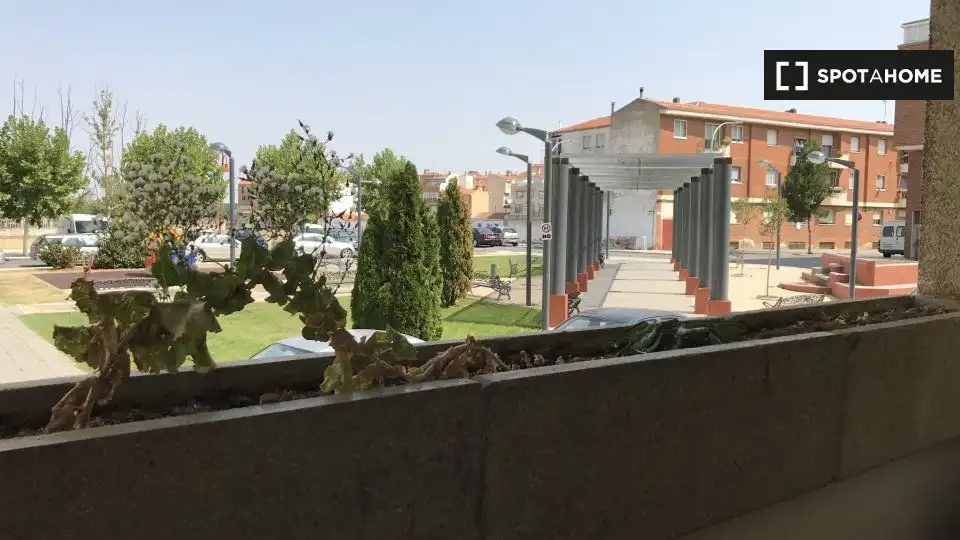 Terrace of Study for share in Santa Marta de Tormes  with Air Conditioner and Terrace