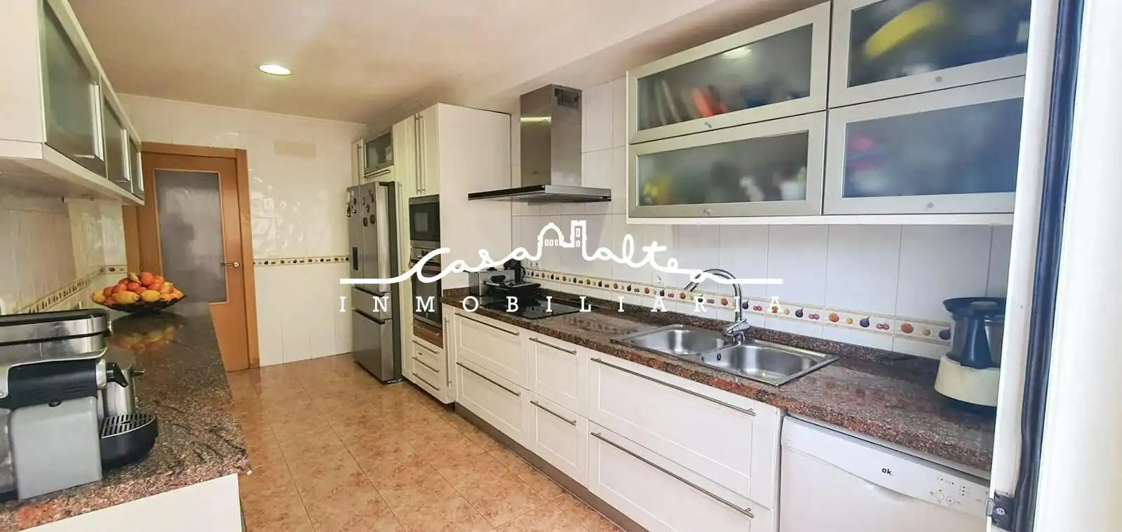 Cocina de Casa o chalet en venta en L'Alfàs del Pi con Aire acondicionado, Jardín privado y Terraza