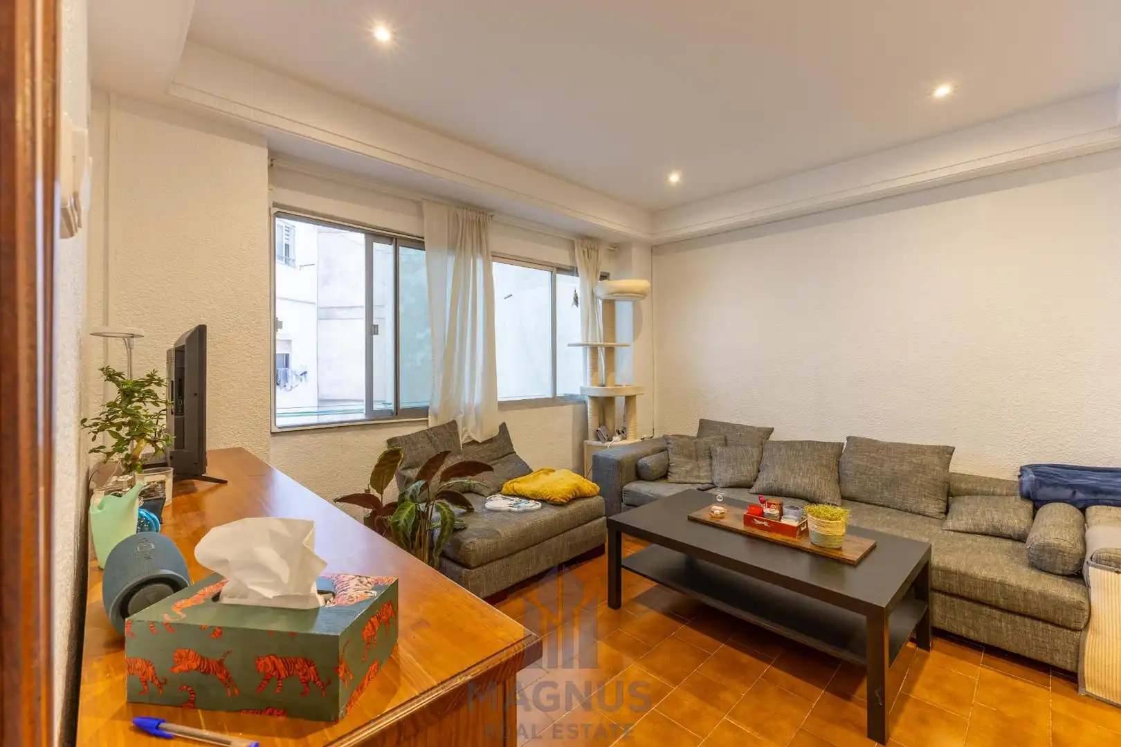 Piso en venta en Plaza ARTUR PIERA, Nou Moles