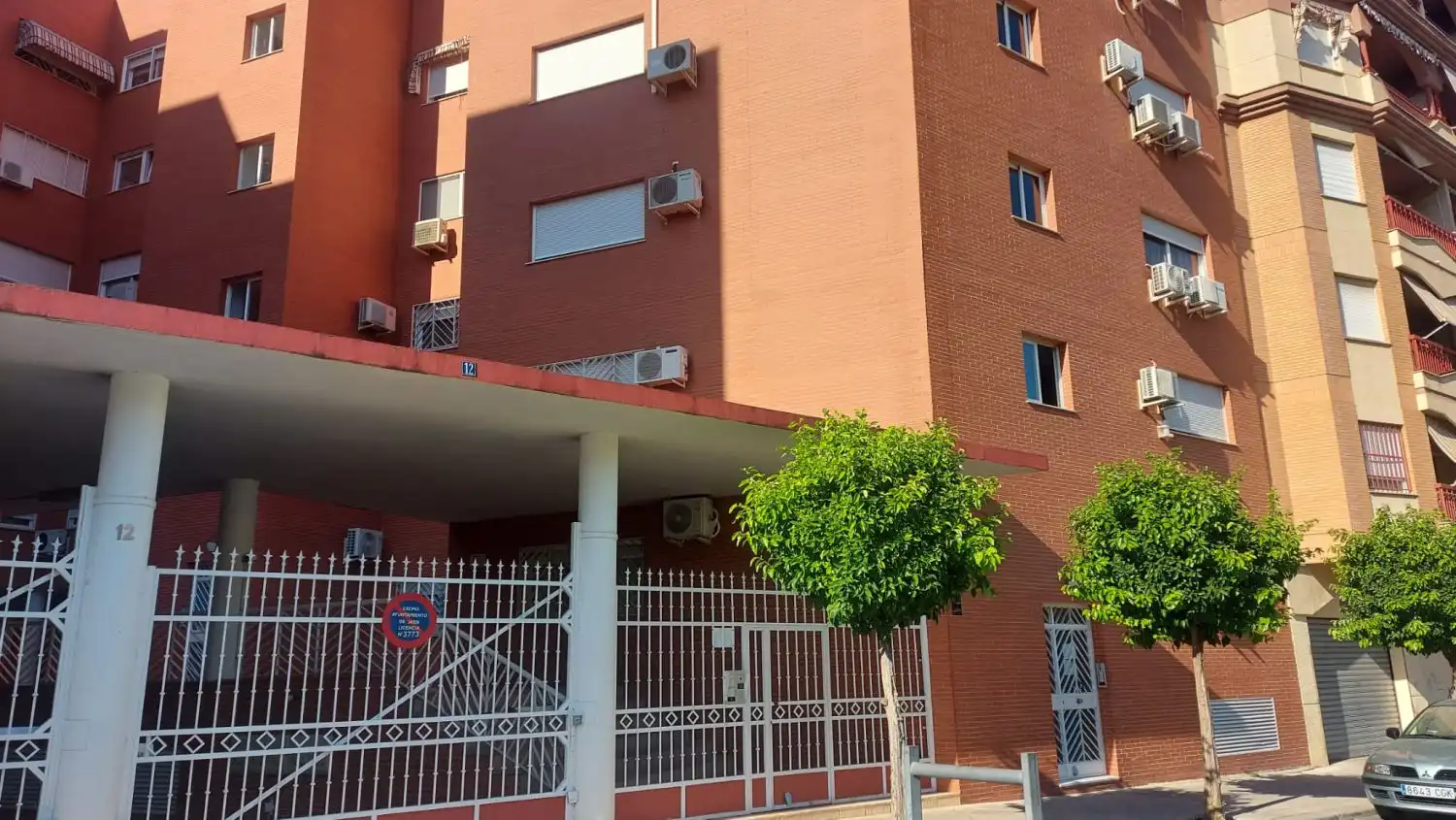 Exterior view of Apartments for rent in Jaén  with Air Conditioner and Furnished