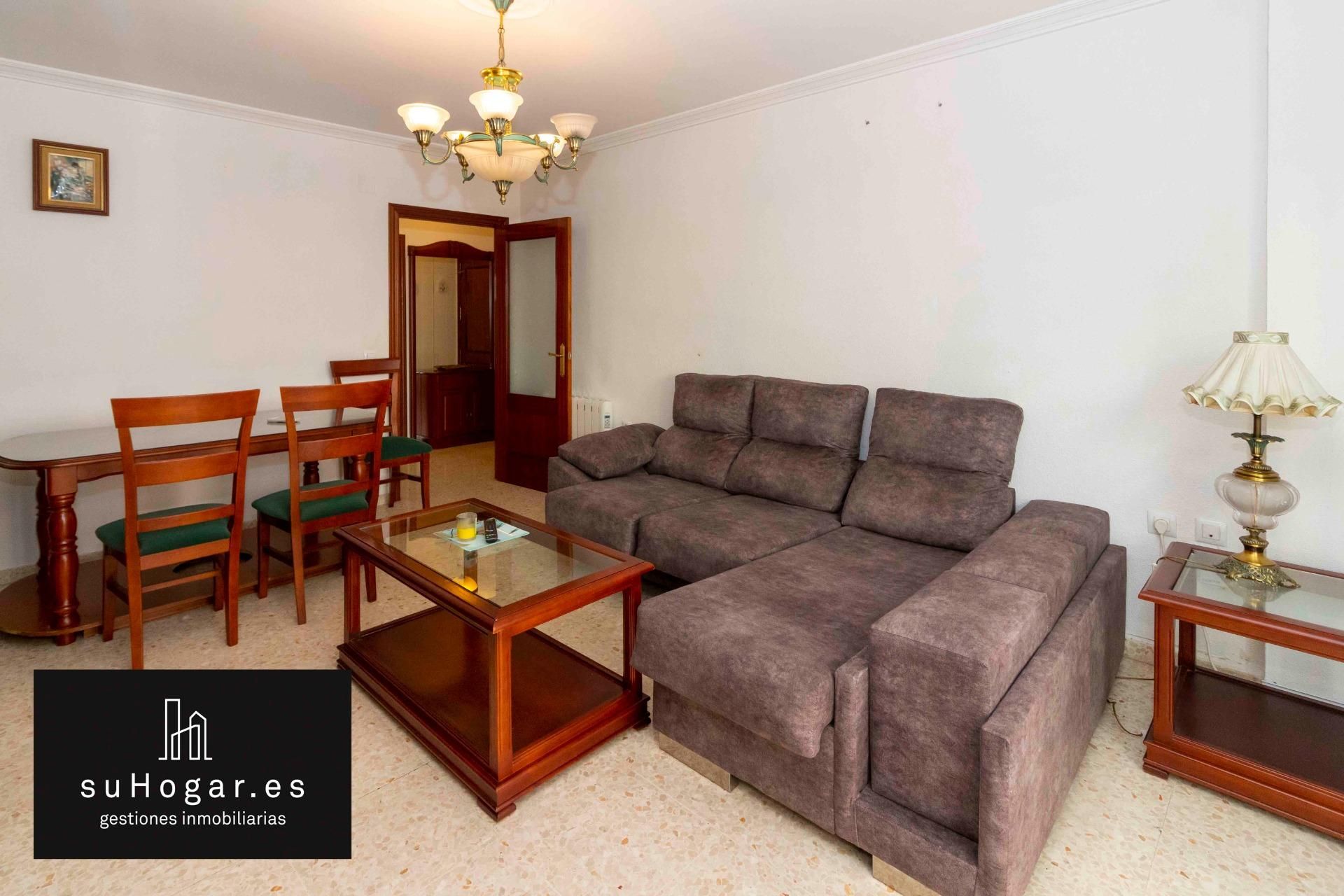 Living room of Flat to rent in Badajoz Capital  with Air Conditioner, Heating and Balcony