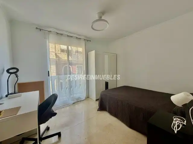 Habitación de Piso en venta en Valencia con Aire acondicionado, Calefacción y Balcón