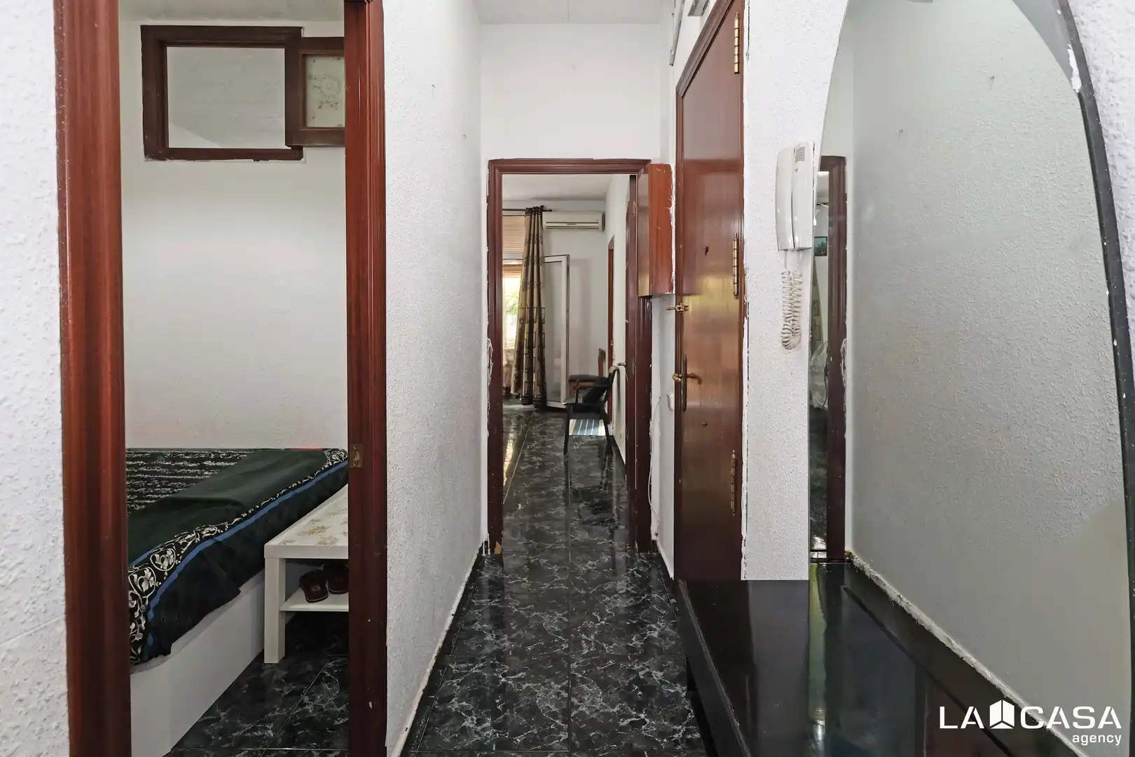 Piso en venta en Barcelona con Balcón