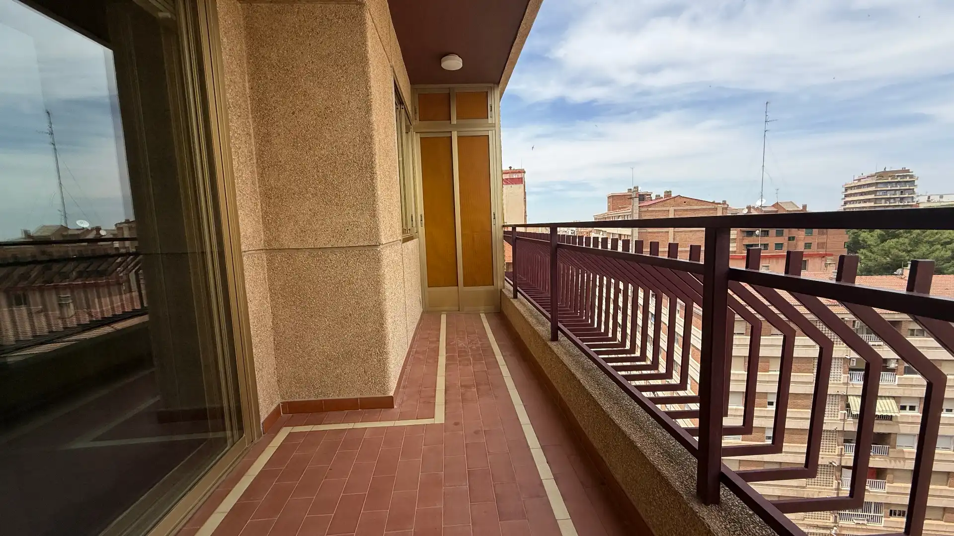 Terraza de Piso de alquiler en Albacete con Calefacción, Terraza y Amueblado