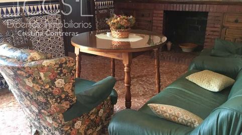 Foto 2 von Einfamilien-Reihenhaus zum Verkauf in Villamanrique de la Condesa, Sevilla