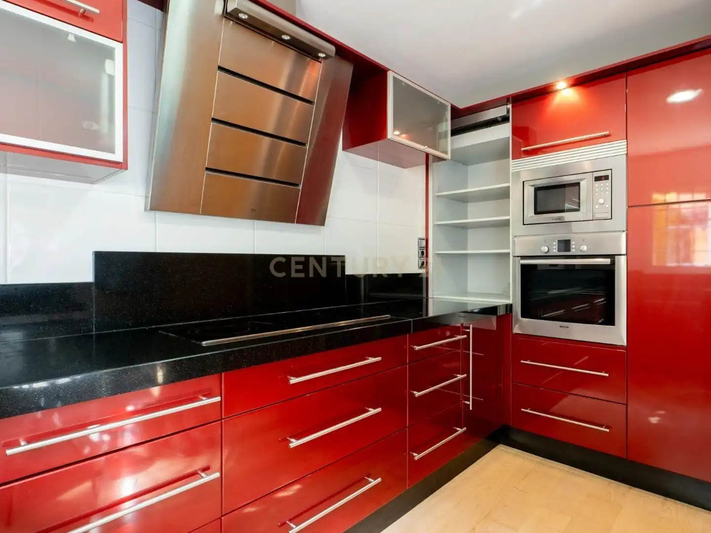 Kitchen of Houses for sale in Fuengirola  with Air Conditioner, Private garden and Storage room