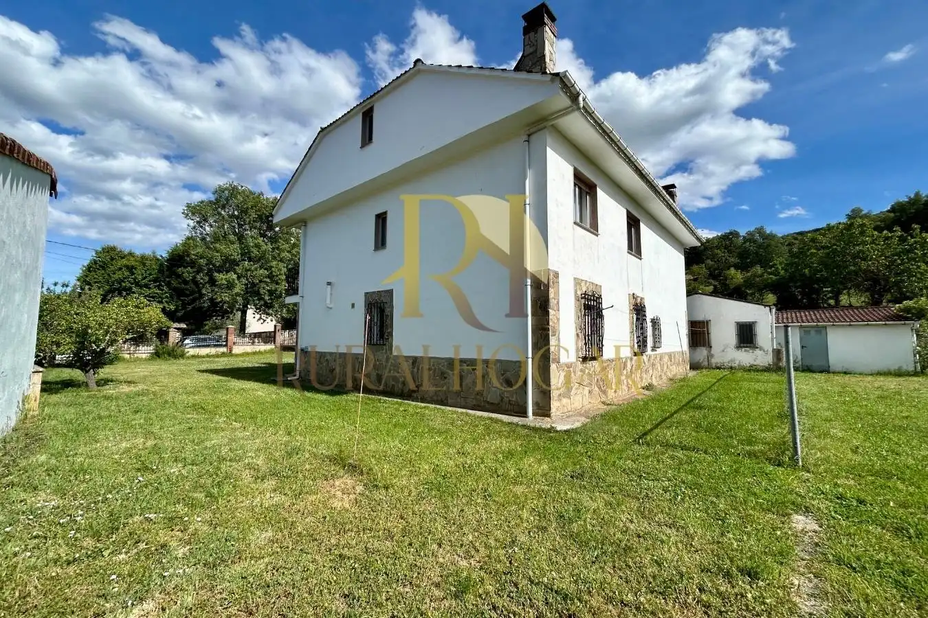 Vista exterior de Casa o chalet en venta en Soto y Amío con Calefacción y Terraza