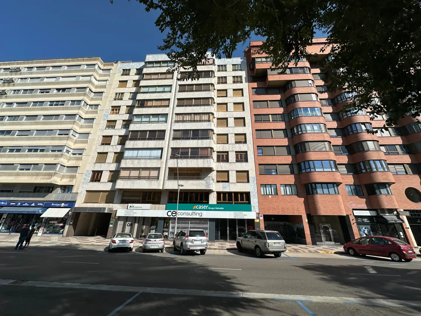 Vista exterior de Pis en venda en Burgos amb Calefacció