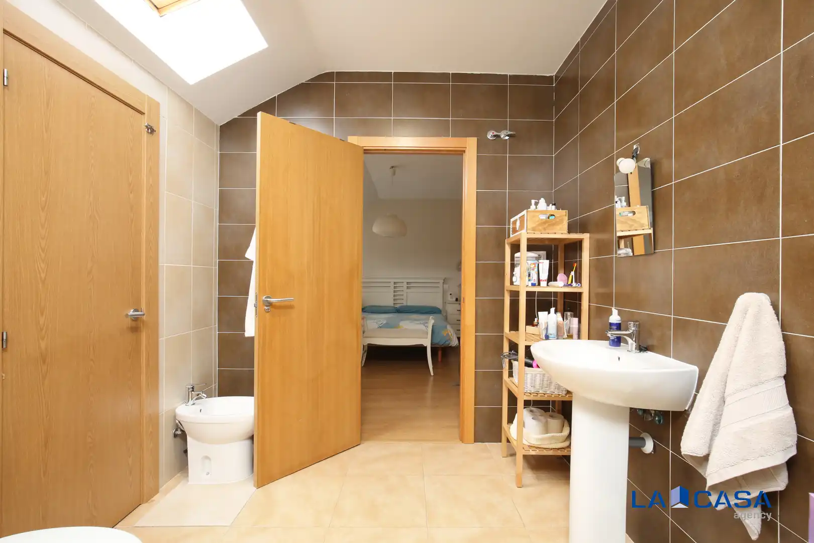 Baño de Casa adosada en venta en Carranque con Aire acondicionado
