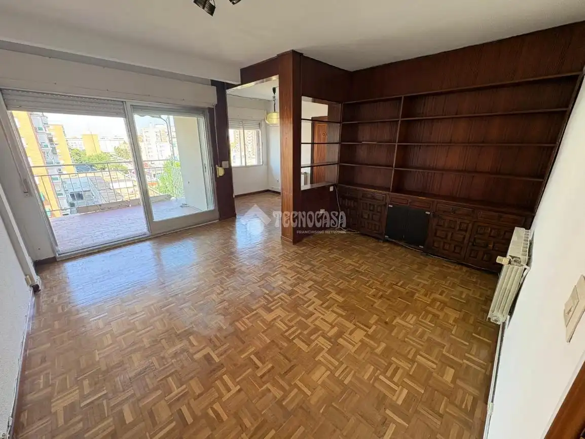 Wohnzimmer von Wohnung zum Verkauf in Madrid mit Heizung, Parkett und Terrasse