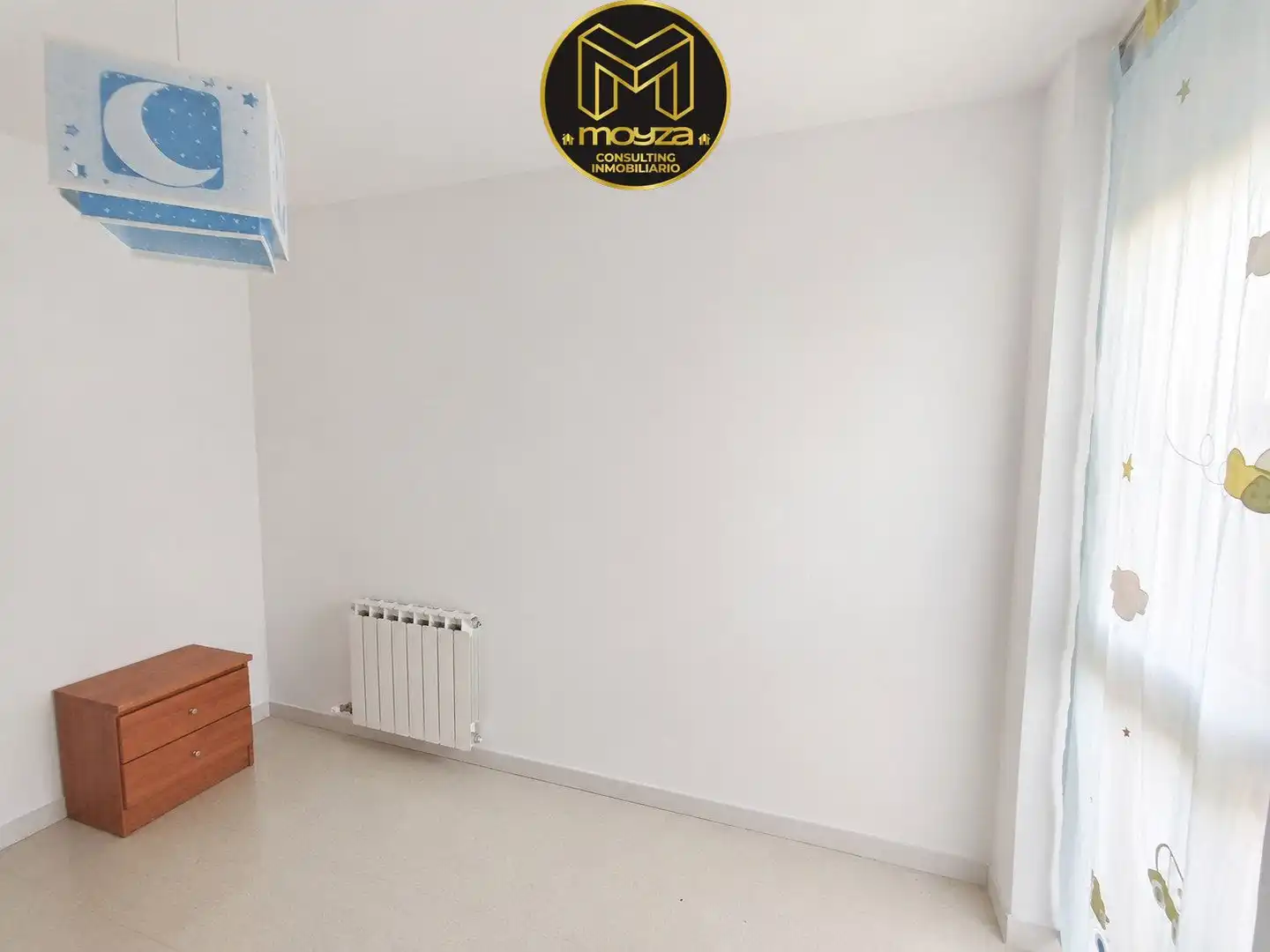 Piso en venta en Jaén con Calefacción, Terraza y Trastero