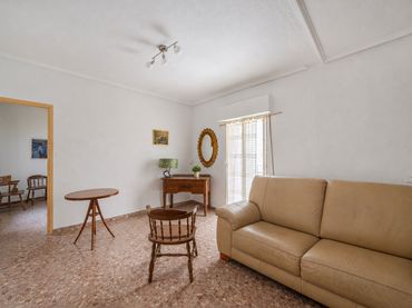 Adosado con balcón en venta en Carrer Sant Josep
