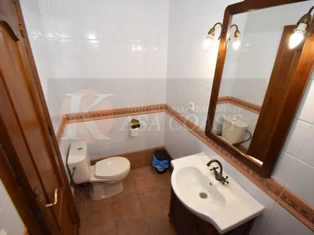 Bany de Casa o xalet en venda en Mijas amb Aire condicionat, Jardí privat i Terrassa