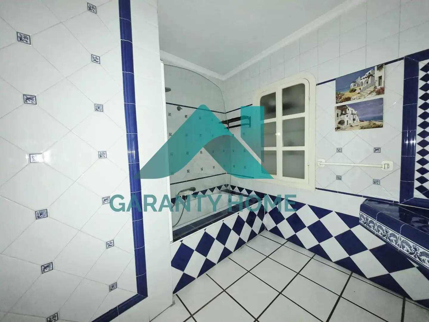 Bathroom of Flat for rent in Cáceres