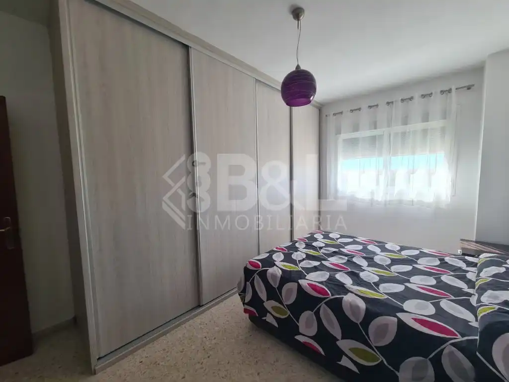 Schlafzimmer von Wohnung zur Miete in Huelva
