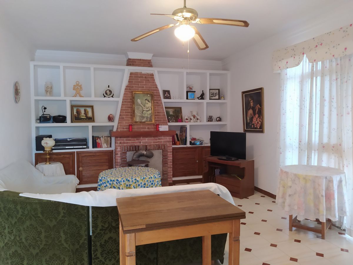 Sala de estar de Casa o chalet en venta en Conil de la Frontera con Aire acondicionado y Terraza