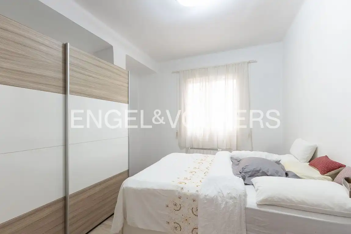 Habitación de Piso en venta en Valencia con Aire acondicionado, Calefacción y Balcón