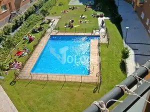 Piscina de Apartamento en venta en Haro con Calefacción, Parquet y Trastero