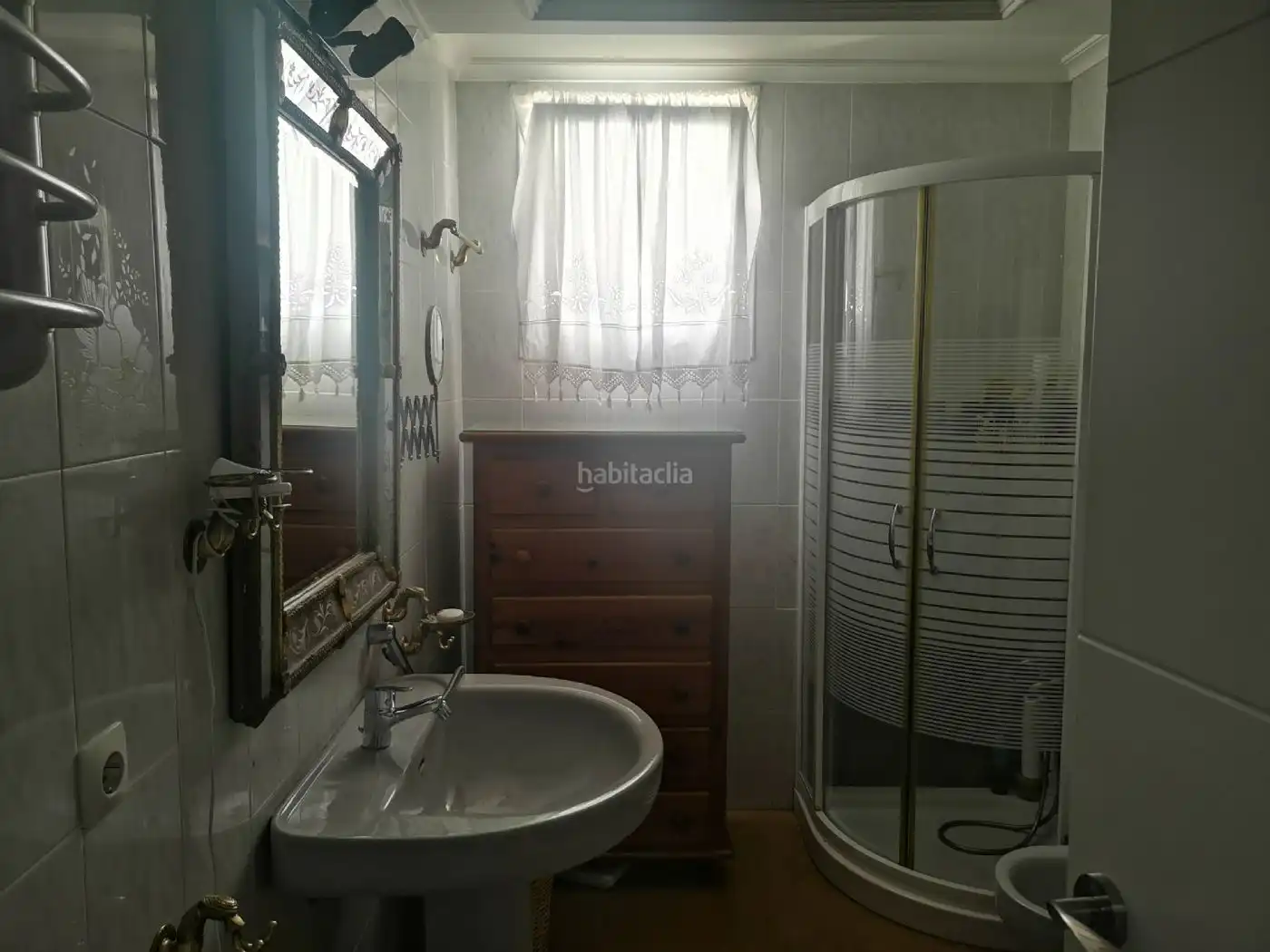 Habitatge amb piscina en venda a Calle Manuel de Falla 48