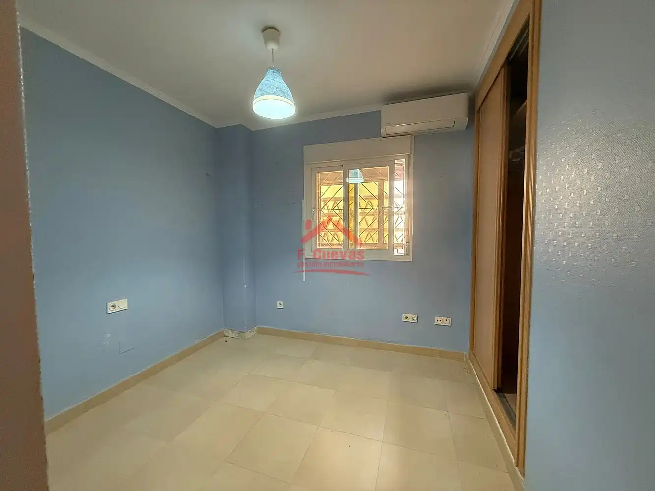 Dormitori de Apartament en venda en Vélez-Málaga amb Aire condicionat, Calefacció i Jardí privat