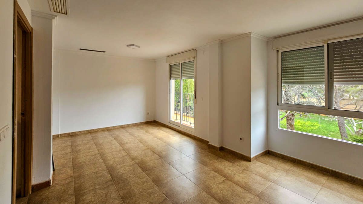 Sala d'estar de Casa adosada de lloguer en Beniparrell amb Terrassa, Traster i Forn