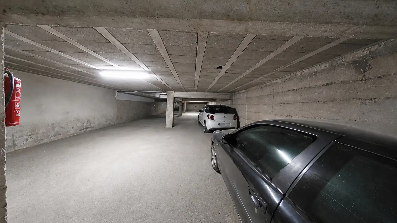 Parking de Piso en venta en Vigo  con Trastero y Amueblado