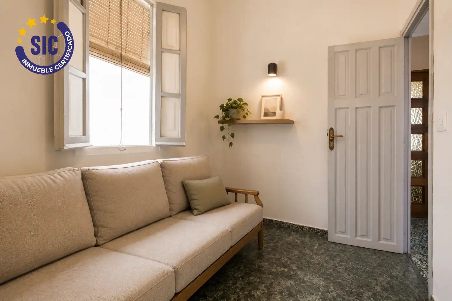 Sala de estar de Piso en venta en Valencia con Calefacción, Trastero y Balcón